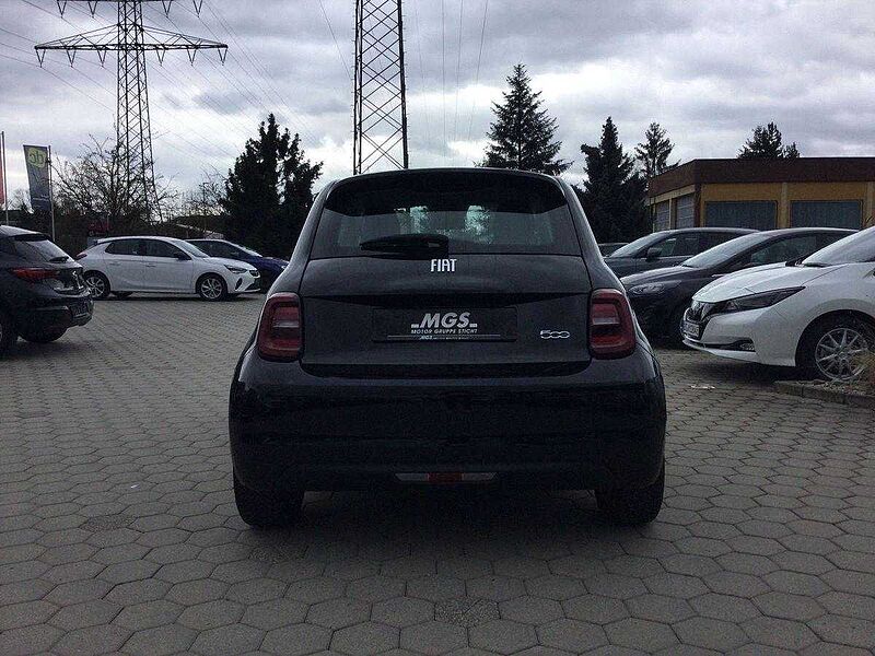 Fiat 500e Icon #NAVI#KLIMA#DAB#WINTER